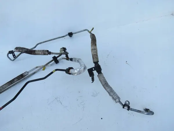 Mangueira de direção assistida Volvo V70 III 3.2 B R6 243 CV 07-16 image 4