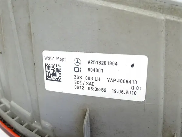 Linker achterlicht Mercedes W251 Lift A2518201964 image 5