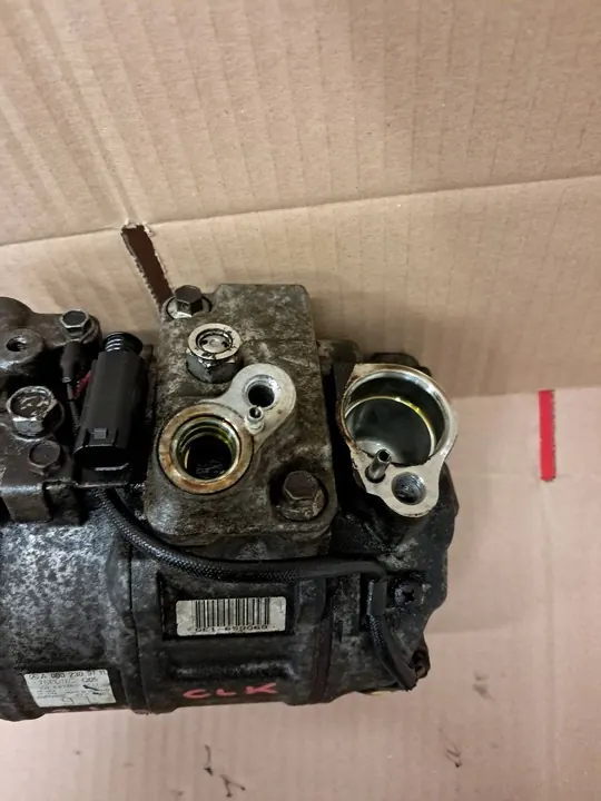 Compresor A/C Mercedes W209 A0002309111 image 5