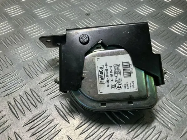 Land Rover alarmsirene OEM 6G9N19G229DG - Gebruikt image 5
