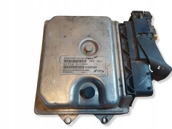 Unidade Comando Motor Fiat Punto Evo OEM 51892328 image 2