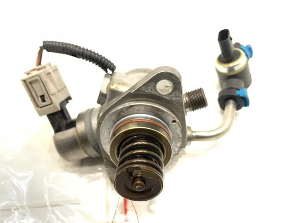 Pompe haute pression OEM 31437903 pour Volvo S90 II image 2