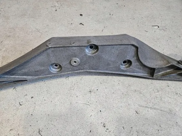 Support de boîte arrière OEM 6852896 pour MINI Countryman image 3