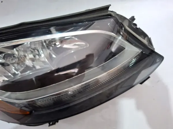 Rechter Reflectorlamp Mercedes C W205 A2059067202 image 4