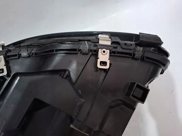 Rechter Reflectorlamp Mercedes C W205 A2059067202 image 9