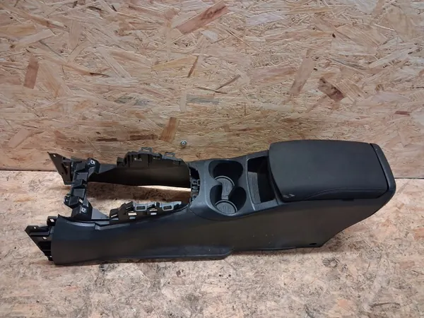 Mittentunnels armstöd Nissan Qashqai J11 2014-2021 OEM image 2