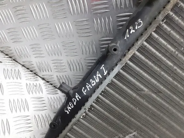 Radiador de agua Skoda Fabia I 1.2 6Q0121253AE image 3