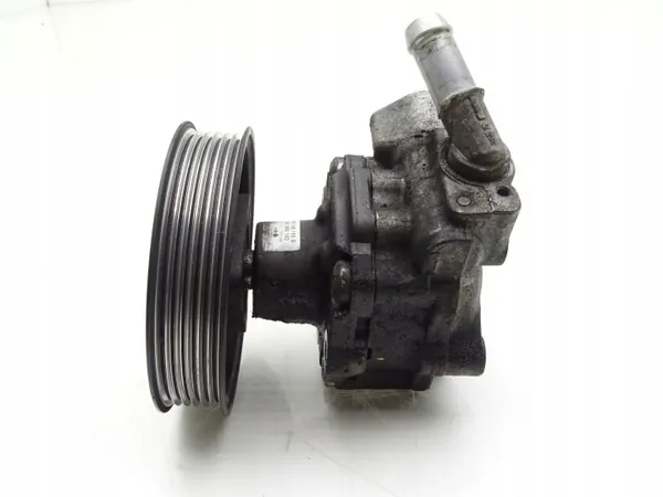 Stuurpomp 8R0145155S Audi Q5 2.0 TDI image 3