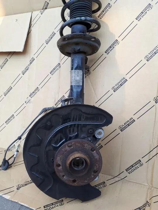 Amortizzatore McPherson destro Skoda Superb III 2.0 TDi 2020 image 2