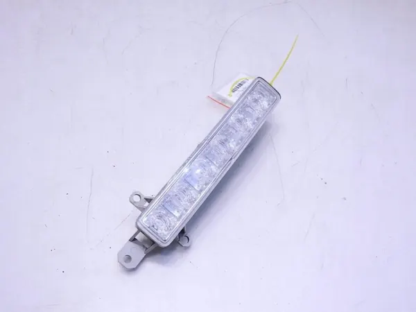 OEM 9677409380 LED DRL Vasen Lamppu Peugeot Partnerille image 7