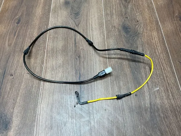 Sensor desgaste pastilhas OEM HK8310K845AG Dianteiro image 2