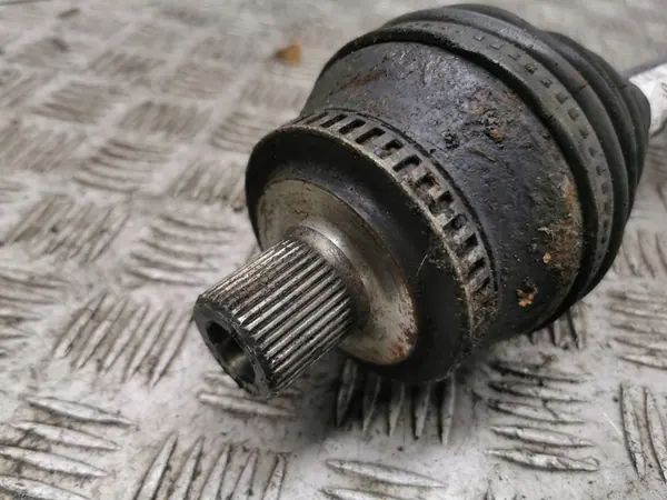 Audi A6 Allroad C5 2004 Främre halvmuff image 3