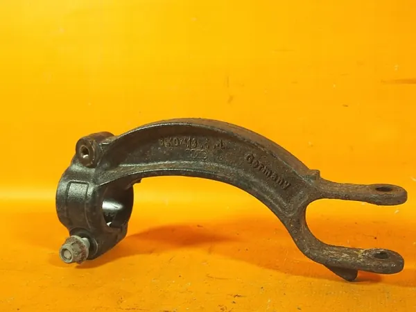 Audi A5 8T Linker Schokdemperbevestiging OEM 8k0413037l image 6