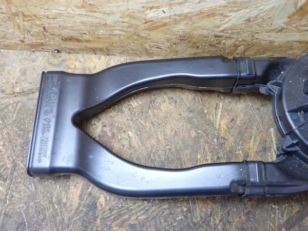 Ilmakanava Mercedes-Benz GL X166 OEM A1666800614 image 3