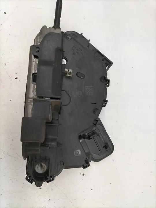 Vänster Framdörrslås Cupra Ateca I (2018–2024) OEM 5TB837015D image 2