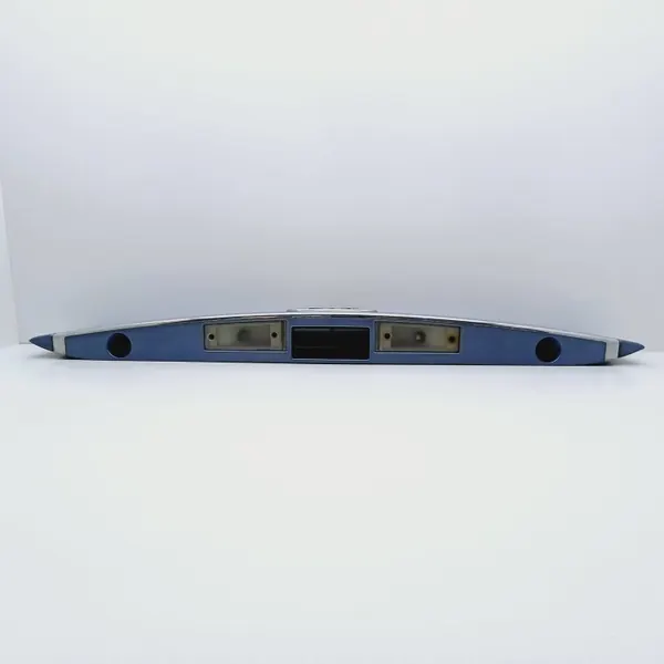 Kia Carnival Tavaratilan Luukun Koriste OEM DRC83598 image 5
