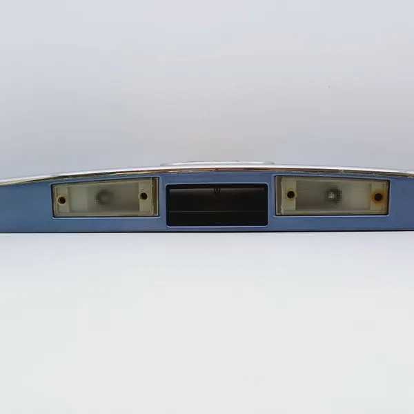 Kia Carnival Tavaratilan Luukun Koriste OEM DRC83598 image 6