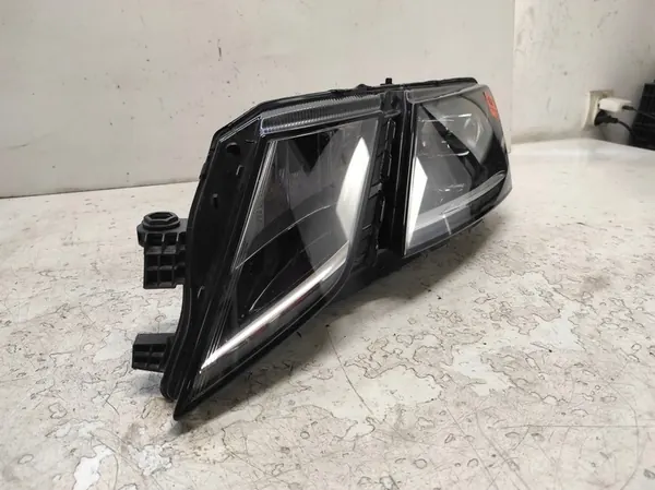 SKODA OCTAVIA 3 III LIFT 16- FAROL ESQUERDO FULL LED 5E1941017E image 3