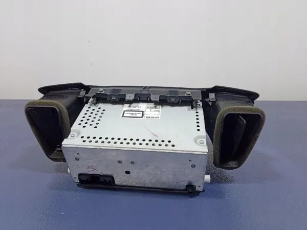 Ford Fiesta MK7 08- Fabrieksradio OEM AA6T18C815AC image 3