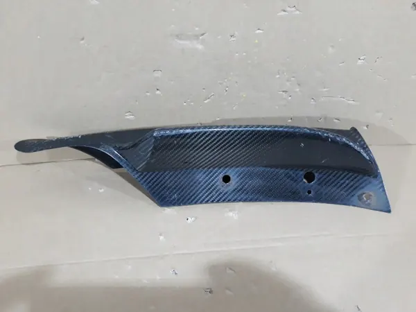 Lèvre de pare-chocs avant BMW E90 carbone OEM e90 carbon 1 kol image 8