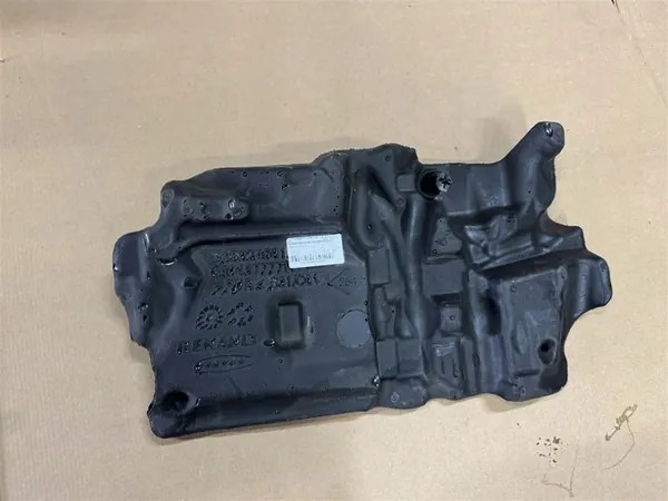 Moottorin Peitteen Eristys 2.0 DCI Renault Trafic IV image 3