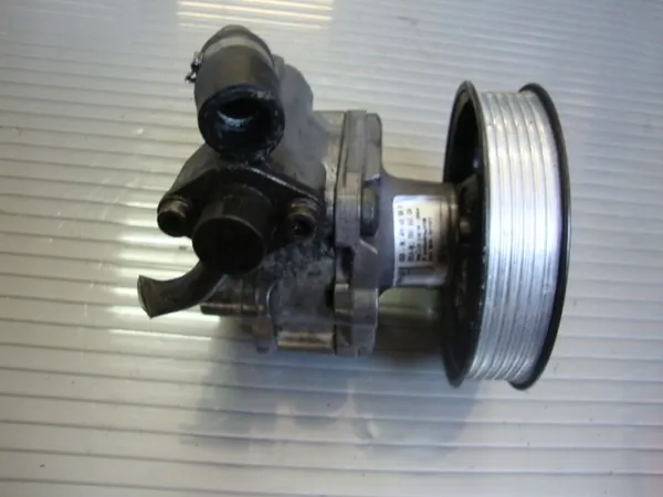 Bomba de direção AUDI A6 C6 2.0 TDI OEM image 3