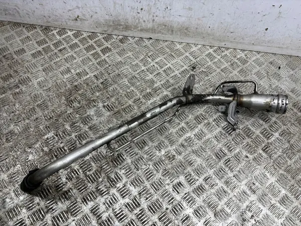 Tubo de enchimento combustível OEM 31669322 Volvo image 2