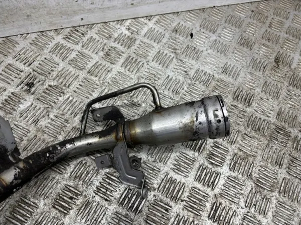 Tubo de enchimento combustível OEM 31669322 Volvo image 5