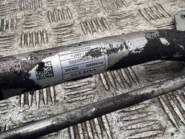 Tubo de enchimento combustível OEM 31669322 Volvo image 8