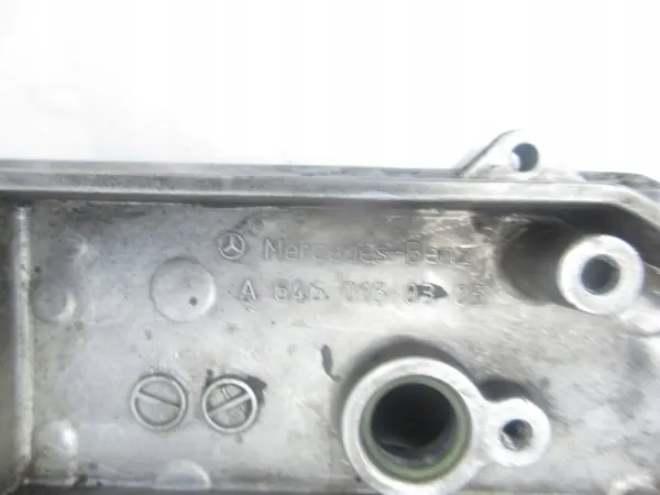 Tampa de Válvula com Ventilação Mercedes Sprinter 2.2 CDI image 3