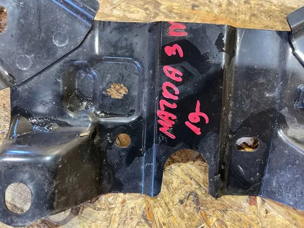 Mazda 3 BP IV 4 19- Stödhållare för Motorhuv image 10