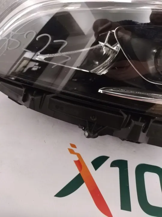 Mercedes-Benz W176 Vasemman LED-ajovalon A1769065900 image 3