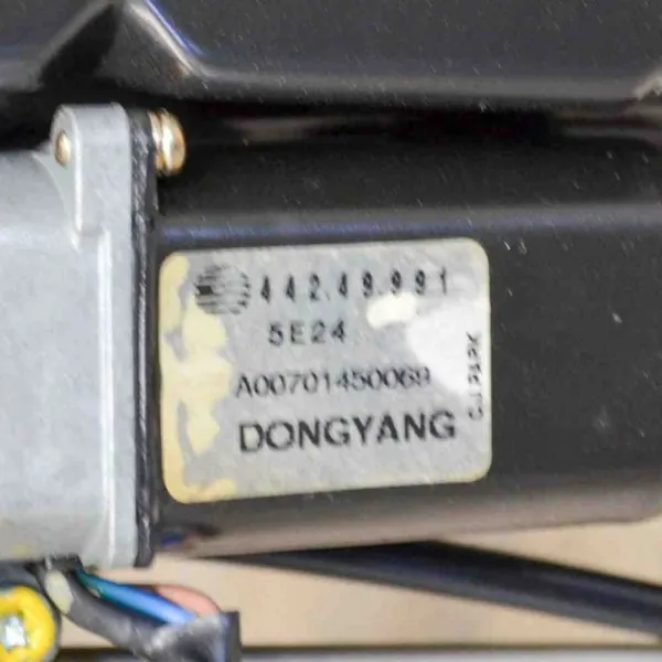 Gebrauchtes Schiebedach OEM AA04013 für SsangYong Rodius 2.7L image 8