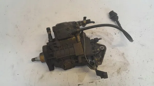Ruiskutuspumppu Renault Clio II 1.9D OEM RENAUT CIIO II 1.9D image 2