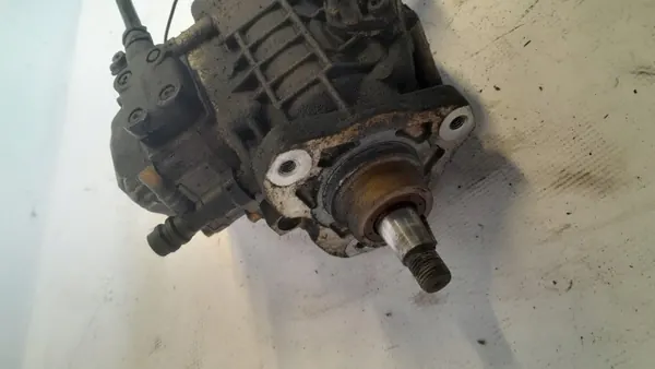 Ruiskutuspumppu Renault Clio II 1.9D OEM RENAUT CIIO II 1.9D image 3