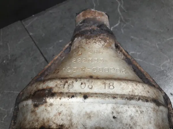 OEM 103r-000208 Gebruikte katalysator voor Opel image 4