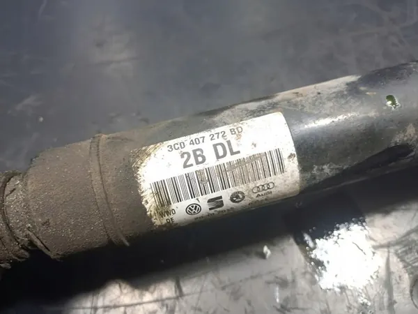 Volkswagen Passat B7 2.0 TSI Höger Främre Halvaxel 3C0407272BD image 2