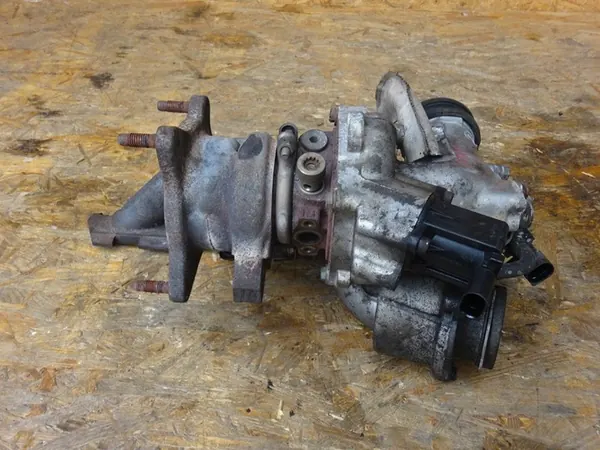 Turboaggregat AUDI A3 8P GOLF V EOS 2.0 TFSI 06F145701D image 5
