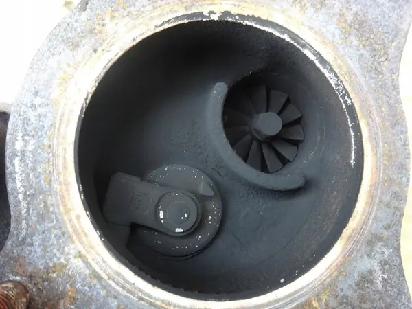 Turboaggregat AUDI A3 8P GOLF V EOS 2.0 TFSI 06F145701D image 6