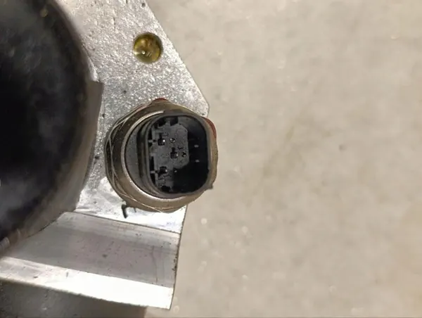 Contrôle de montage moteur Mercedes-Benz SL 2013 2213280015 image 7