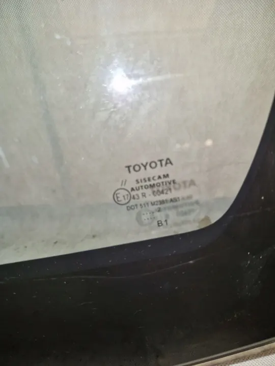 Pare-brise Toyota OE SZYBA CZOŁOWA COROLLA B1 2022R image 3