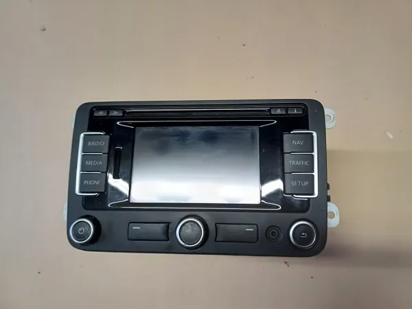 VW Passat B7 Navigatieradio OEM 3C0035279 image 4
