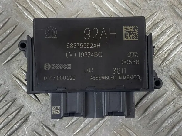 Jeep OE Besturingseenheid OEM 68375592AH - Gebruikt image 2