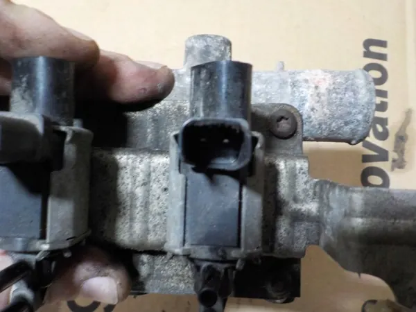 Ford OE vesiletku OEM S768K556 Focus C-Max:lle image 3