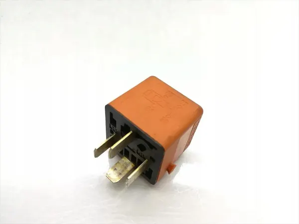 BMW Z3 Rela 1.9i 2000 Avomalli OEM 1378238 image 4