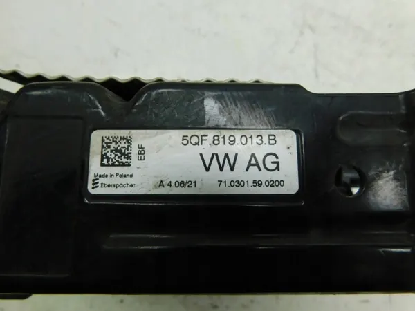 Warmtewisselaar OEM 5QF963231 5QF819013B - VW/Audi image 7