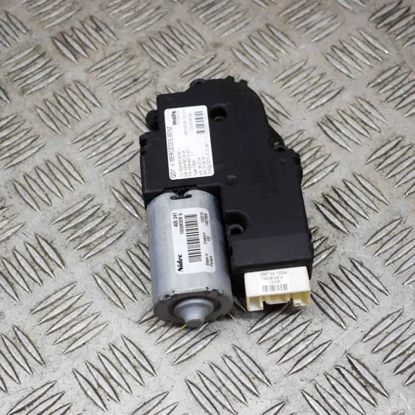 Motor de teto solar OEM A2044420723 Mercedes-Benz GLK image 4