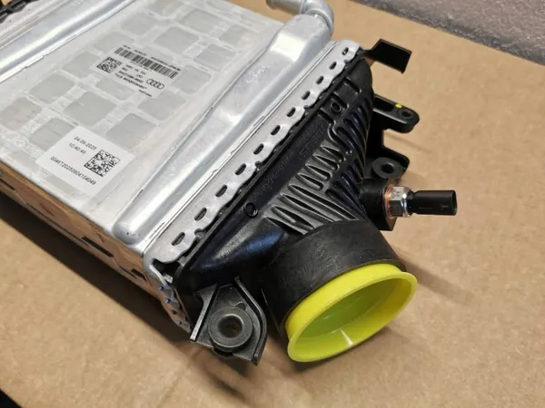 Intercooler OEM 059145803AA para VW Touareg Audi Q7 image 3