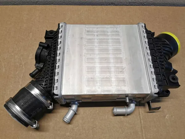 Intercooler OEM 059145803AA para VW Touareg Audi Q7 image 4