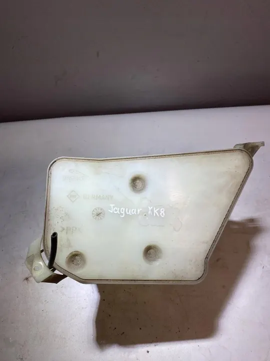 Scheibenwaschbehälter Jaguar XK 2004-2006 OEM SKU10650 image 5